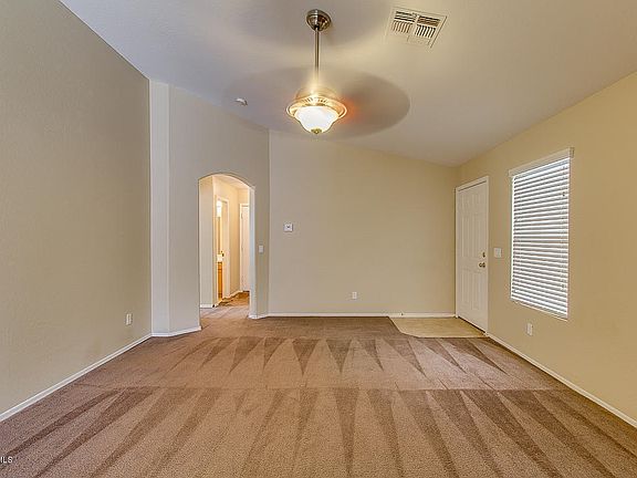 4th image of 103 S 111th Pl