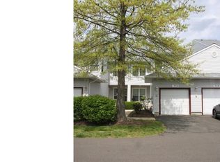 1706 Waterford Rd #26, Morrisville, PA 19067