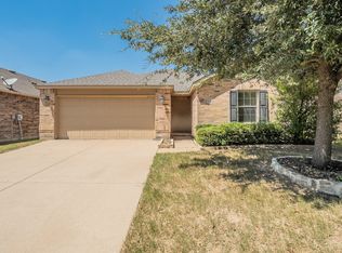 7525 Berrenda Dr, Fort Worth, TX 76131