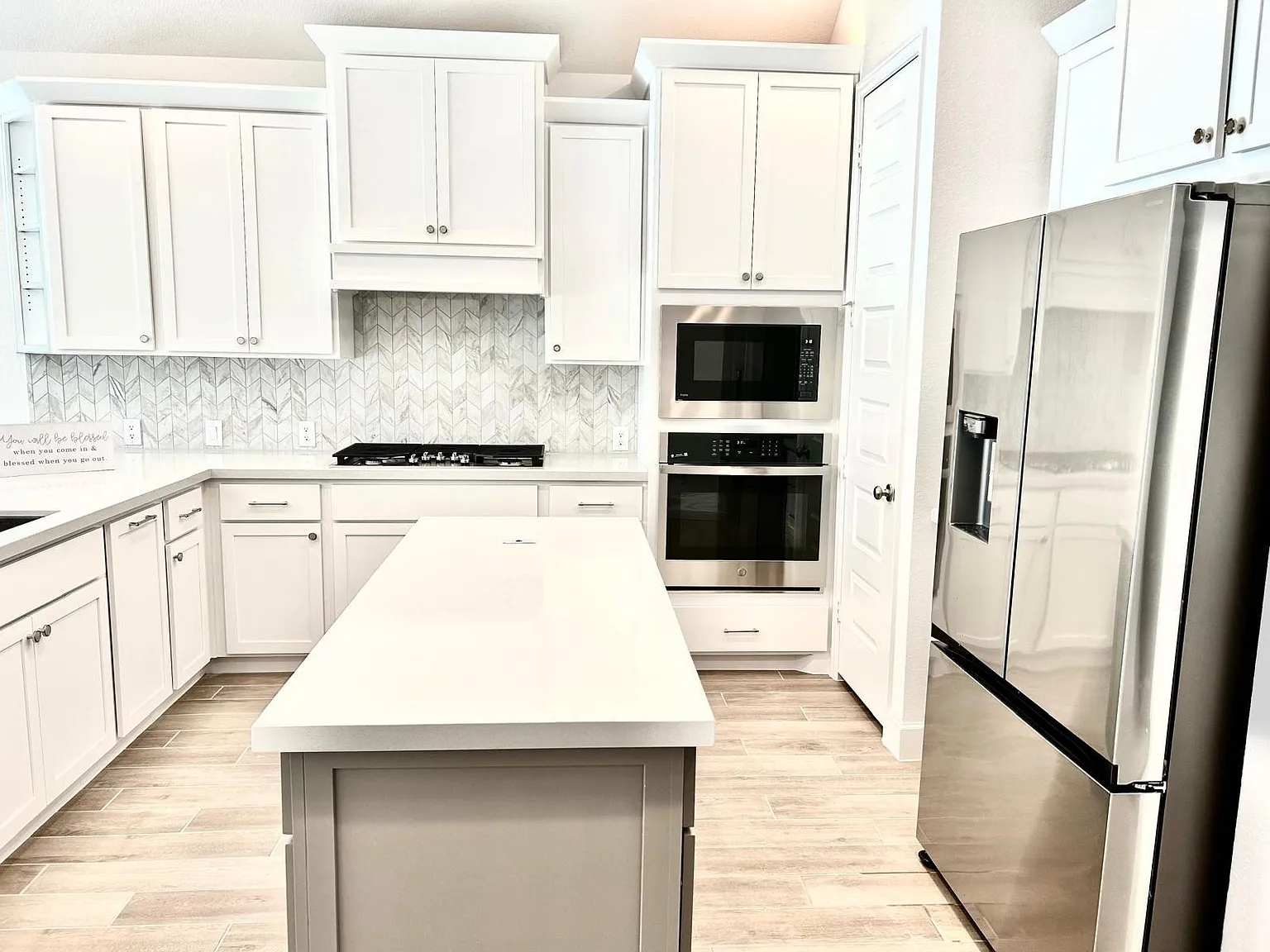 4 bed, 3.0 bath, $2,695 — Photo 4