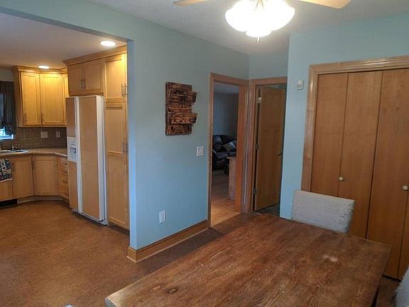 4th image of 4014 Humboldt Ave N