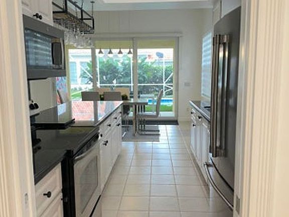 5th image of 4790 Lakeland Dr