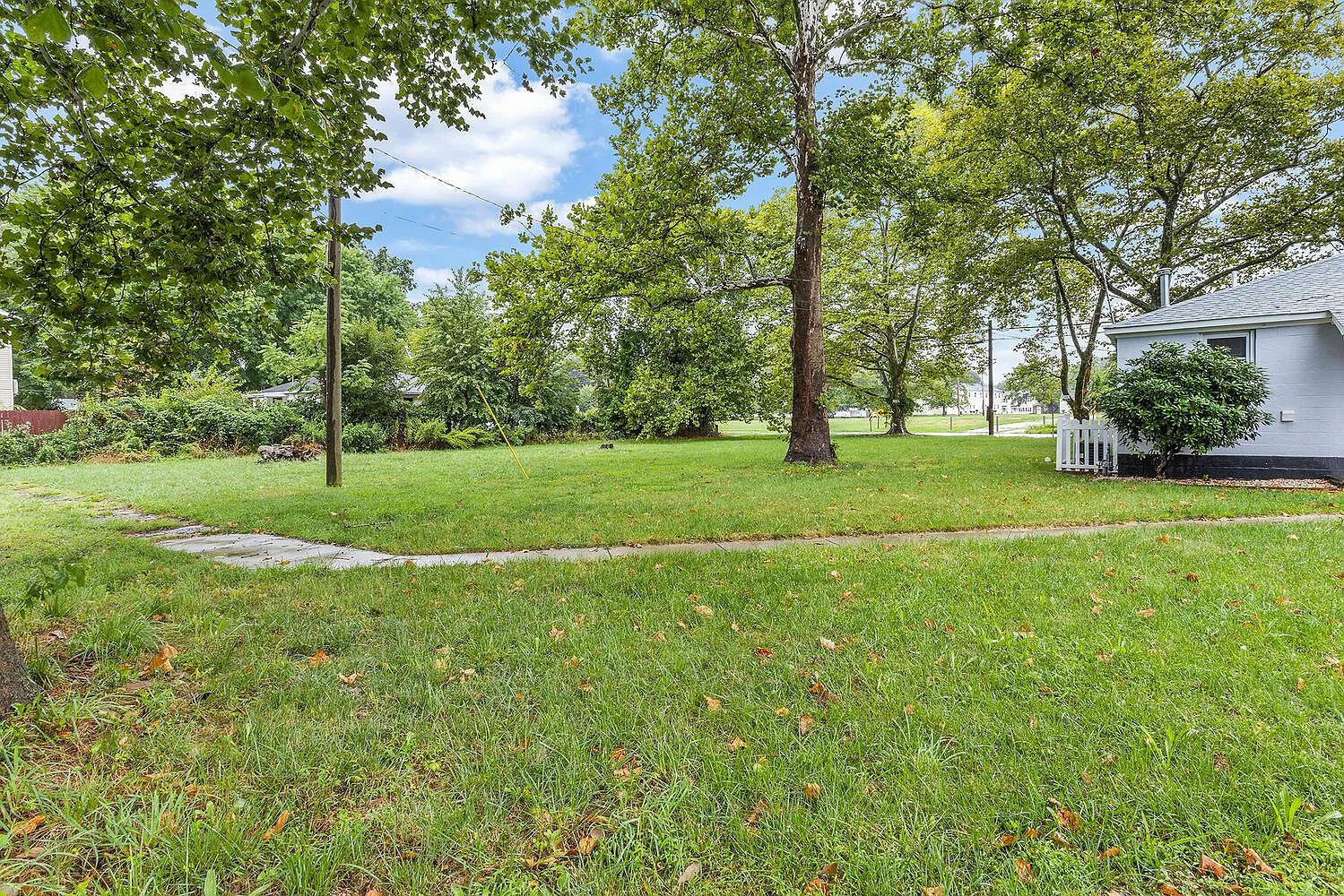 2 bed, 775 sqft, $1,800 — Photo 4