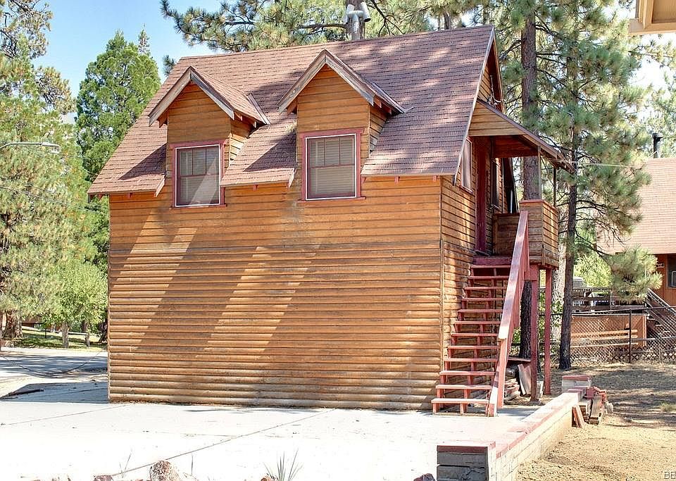 2nd image of 39531 Forest Rd