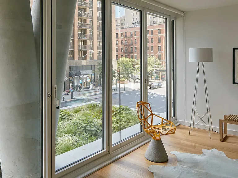 170 Amsterdam Ave #14C — Photo 35
