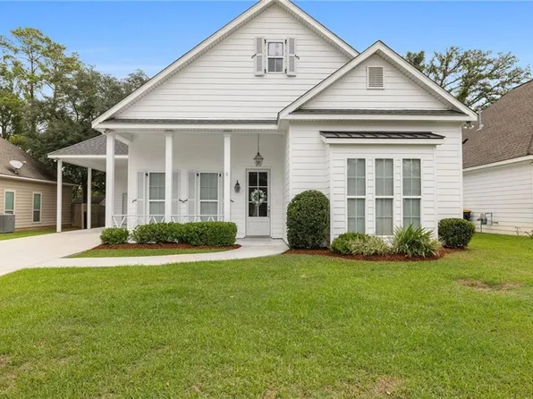 804 Saint Joseph Dr, Ponchatoula, LA 70454