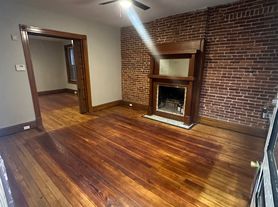 1956 Cherokee St, Saint Louis, MO