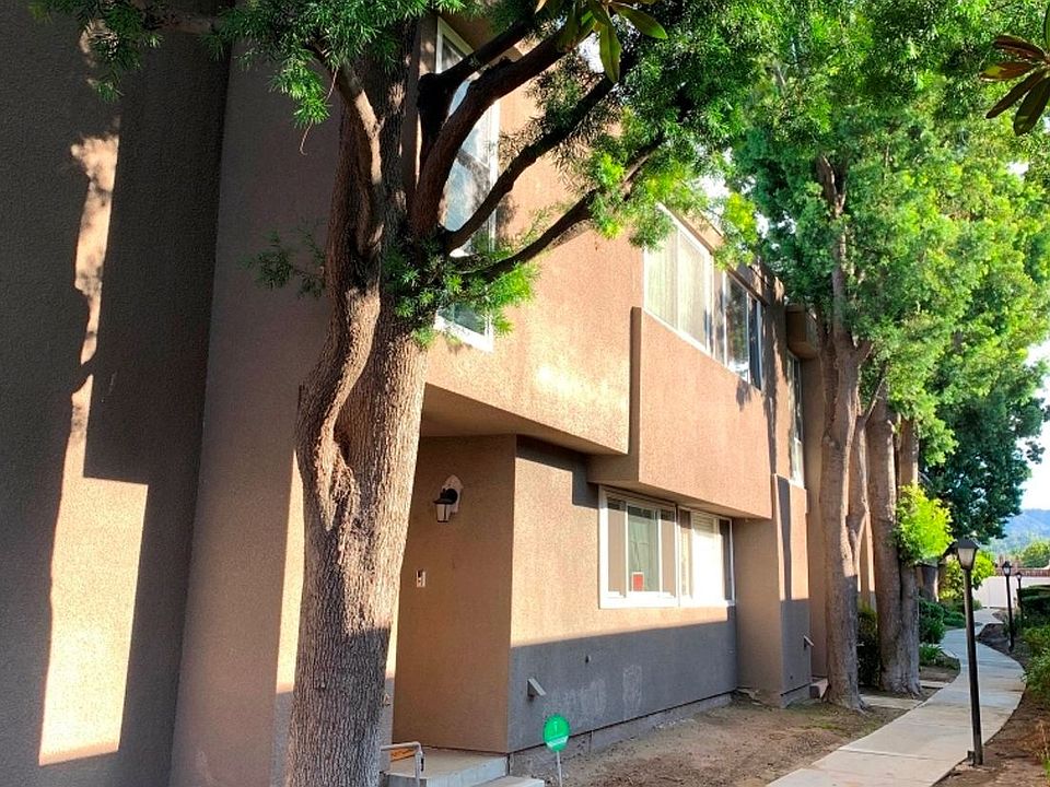 1st image of 18144 Killion St Unit 1