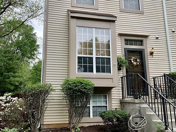 2nd image of 15 Wild Cherry Ct