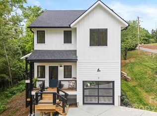 8 Wildwood Park Knl, Weaverville, NC 28787
