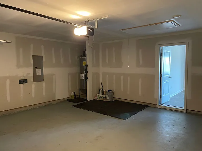 1824 E Woodstork Ln NE — Photo 33