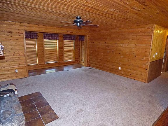 3rd image of 51 Quanusee Dr