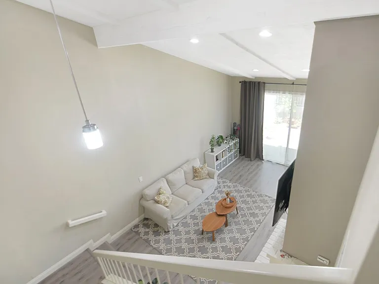 902 Creekside Dr — Photo 10