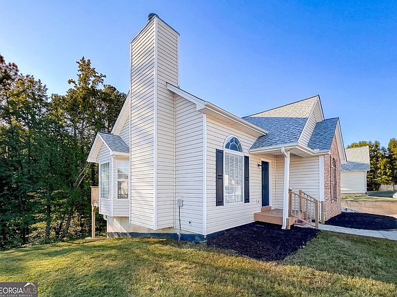 2nd image of 4932 Sunny Ridge Ct