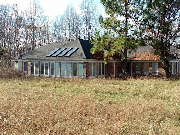2nd image of 1243 Lorie Valley Dr