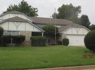 6820 Newman Dr, Oklahoma City, OK 73162