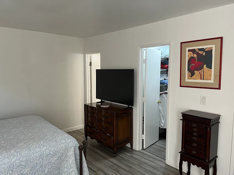25035 Peachland Ave #276 — Photo 19