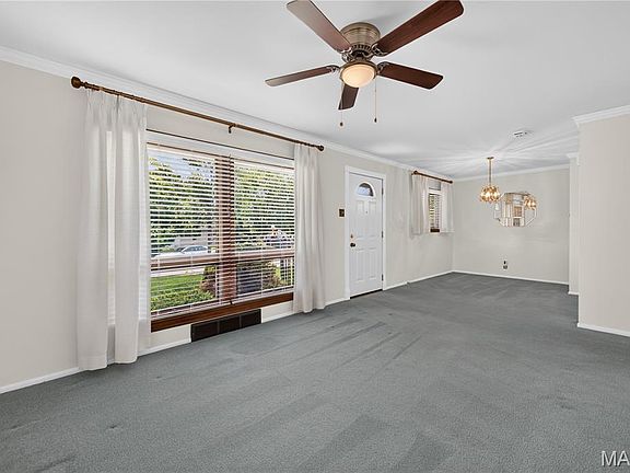 3rd image of 11119 Flori Dr