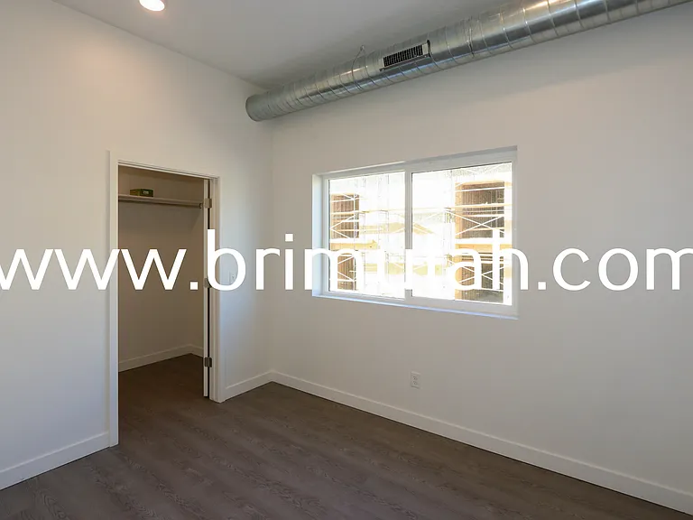 945 S Washington St #203 — Photo 8