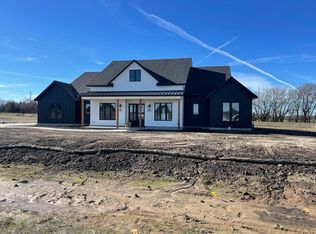 317 Thurston Ln, Derby, KS 67037