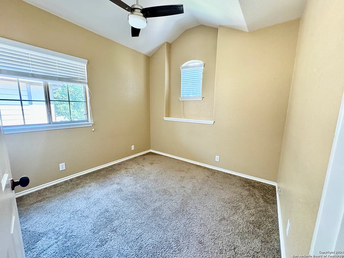 Building Photo - 1218 Cresswell Cv