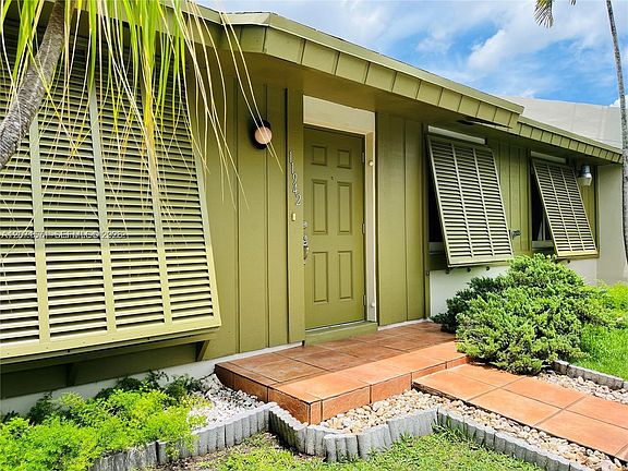 3rd image of 11942 SW 122nd Pl