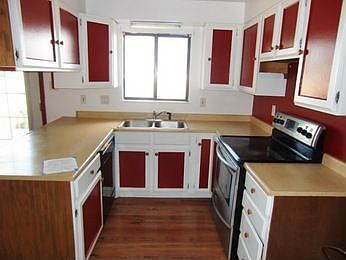 3rd image of 832 Eastwind Dr