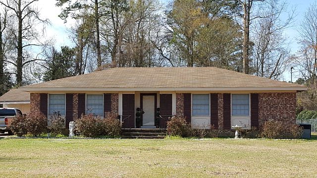 2nd image of 2606 Lisa Ln