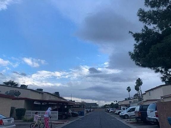 3rd image of 3975 Torsby Pl