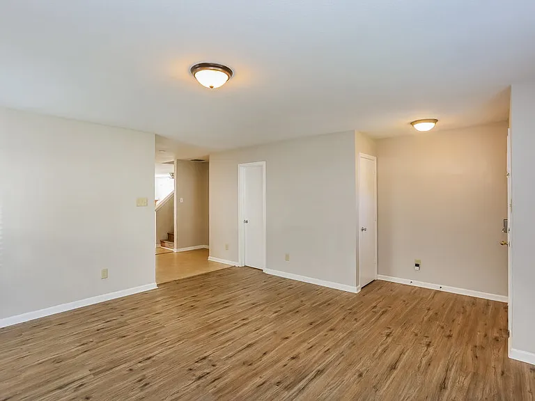 4222 Kellybrook Dr — Photo 9