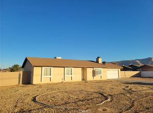 10767 Kiowa Rd, Apple Valley, CA 92308