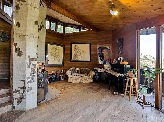 5th image of this home