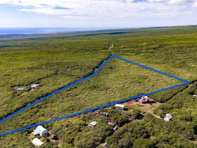 Kaalualu Rd, Naalehu, HI, 96772