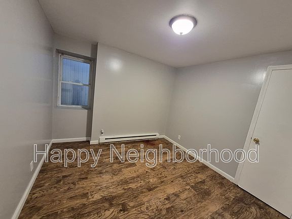 5th image of 5-7 Upson St Unit 5