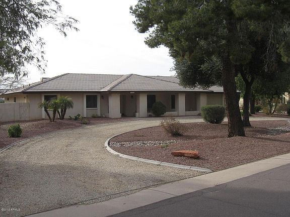 2nd image of 1045 E CALLE MONTE VISTA --