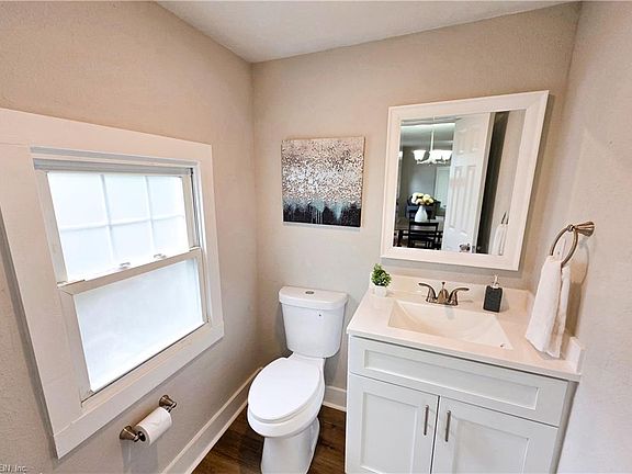 5th image of 214 Knight St