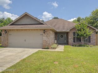 57 Summit View Dr, Perkinston, MS 39573