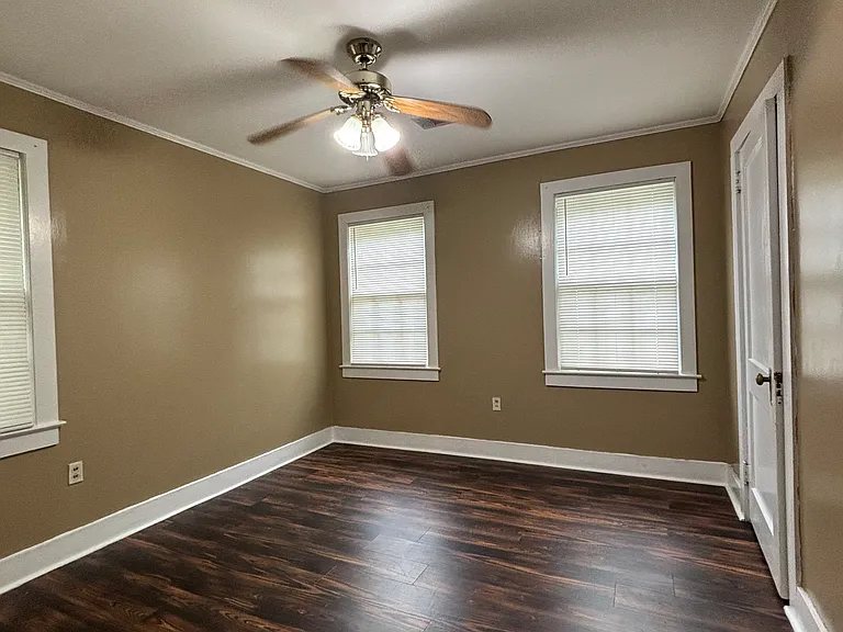 128 Autumn Dr — Photo 7