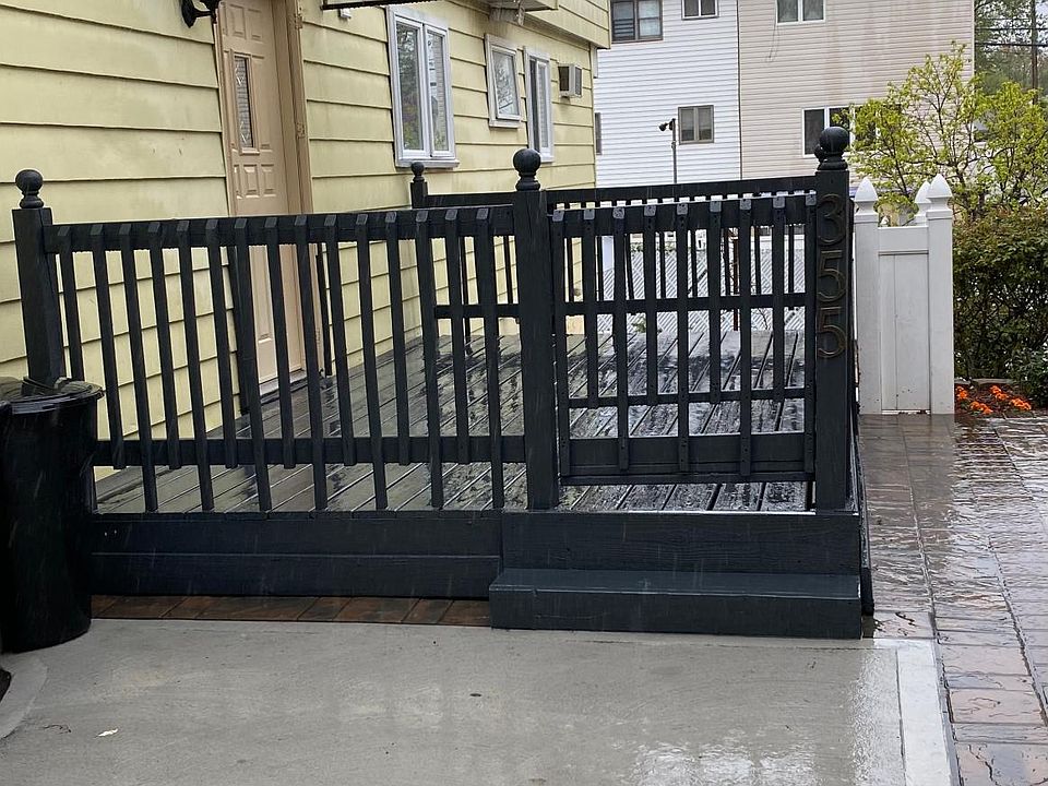 1st image of 355 Dongan Hills Ave
