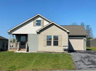 146 Glenridge Dr, Carlisle, PA 17015