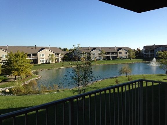 3rd image of 5658 Baywatch Way APT 201