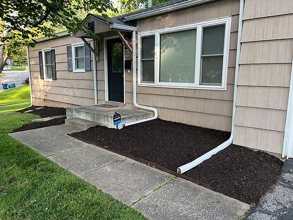 4th image of 8015 Outlook Dr