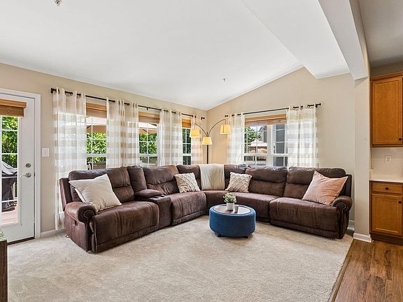 5th image of 519 Lothian Way Unit 180