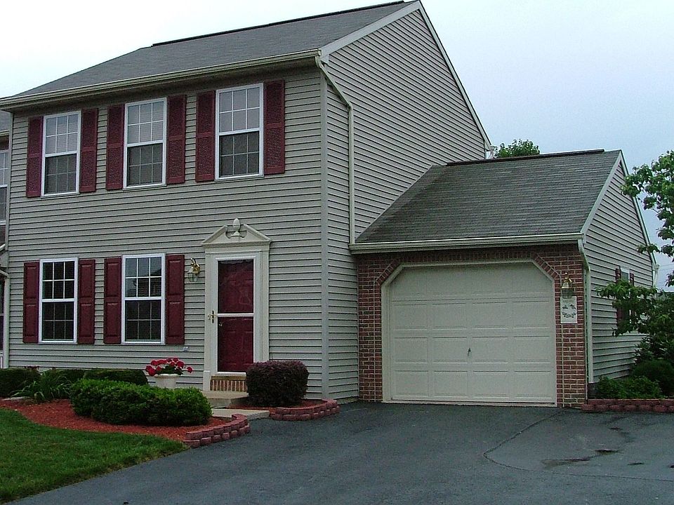1st image of 53 Ashley Dr