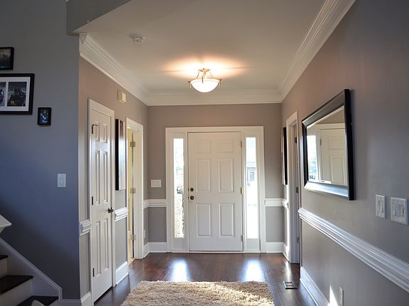 3rd image of 153 Henry Ln