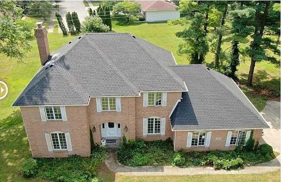 2nd image of 102 Powderhorn Dr