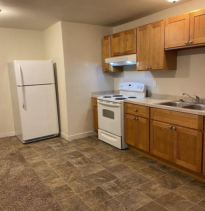 1st image of 1016 S 8th St #7