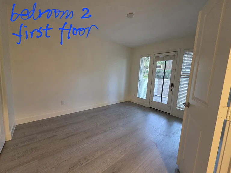 11333 Zapata Ave #26 — Photo 15