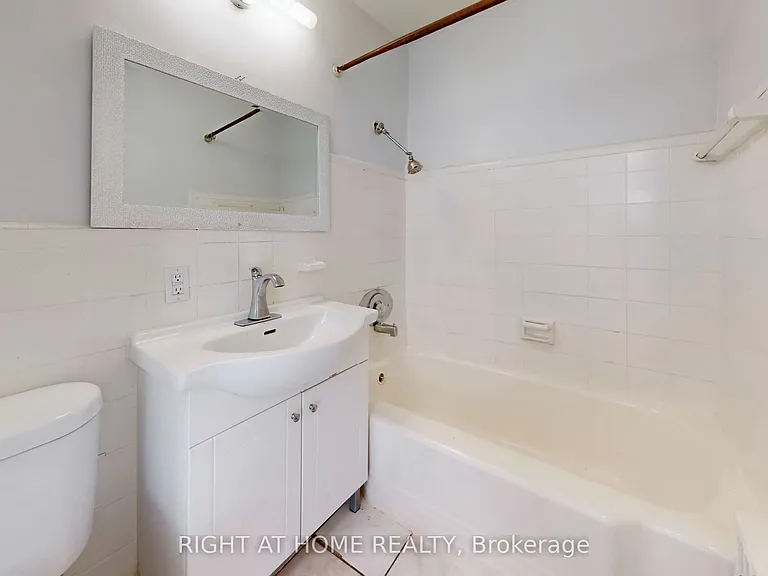 896 Eglinton Ave E #314 — Photo 7