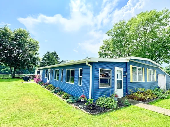 3009 Van Bibber Lake Est, Greencastle, IN 46135